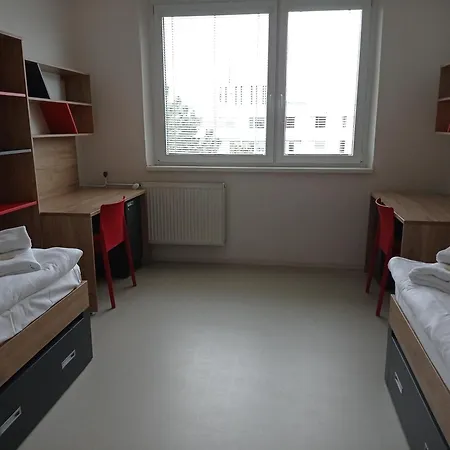 Hotel Koleje Vinarska