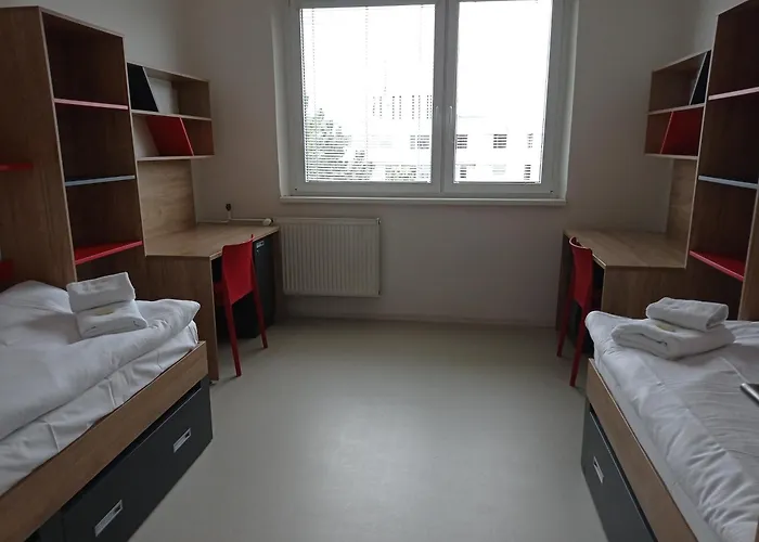 Hotel Koleje Vinarska