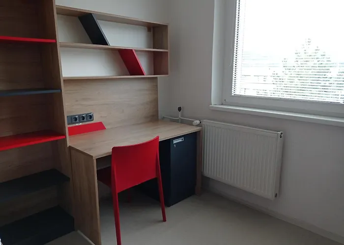 Koleje Vinarska Hotel *