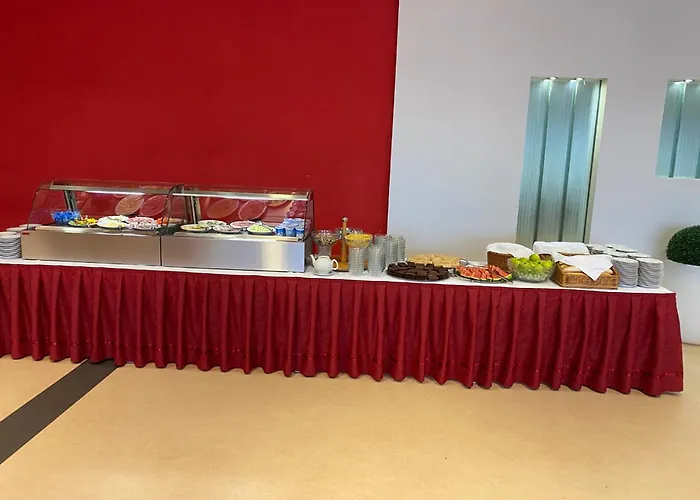 Koleje Vinarska Hotel